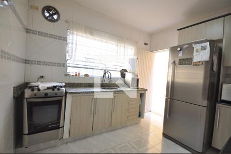 Casa para alugar com 131m², 3 quartos e 2 vagasCozinha