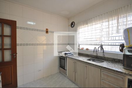 Casa para alugar com 131m², 3 quartos e 2 vagasCozinha