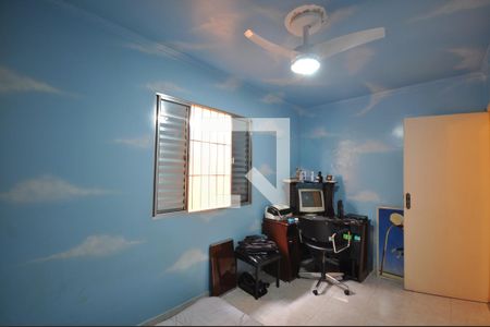 Casa para alugar com 131m², 3 quartos e 2 vagasQuarto 3