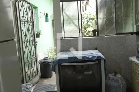 Casa à venda com 150m², 4 quartos e 4 vagasÁrea de Serviço