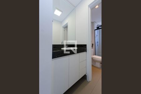 Apartamento para alugar com 64m², 2 quartos e 2 vagas Apartamento para alugar com 64m², 2 quartos e 2 vagasBanheiro