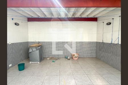 Casa à venda com 175m², 3 quartos e 2 vagasQuintal