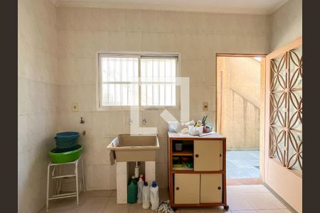 Casa à venda com 175m², 3 quartos e 2 vagasÁrea de Serviço