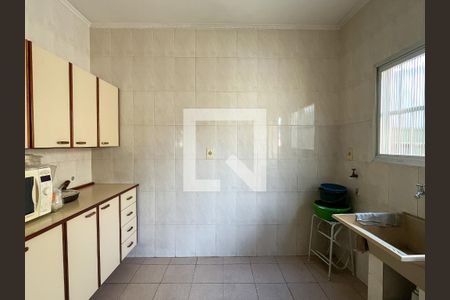 Casa à venda com 175m², 3 quartos e 2 vagasÁrea de Serviço
