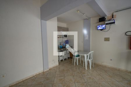 Apartamento para alugar com 75m², 2 quartos e 1 vaga Apartamento para alugar com 75m², 2 quartos e 1 vagaÁrea comum - Salão de festas
