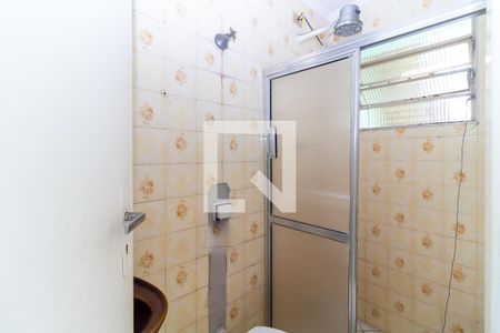 Casa para alugar com 300m², 3 quartos e 4 vagasBanheiro 2