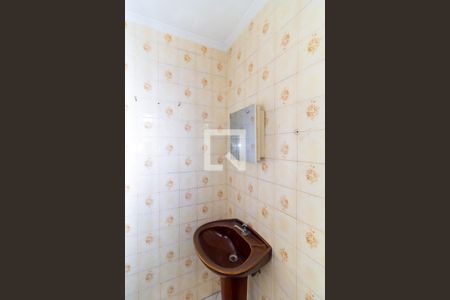 Casa para alugar com 300m², 3 quartos e 4 vagasBanheiro 2