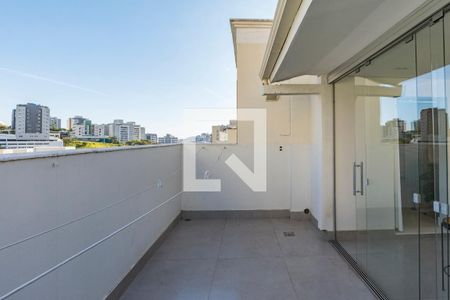 Apartamento para alugar com 140m², 3 quartos e 2 vagas Apartamento para alugar com 140m², 3 quartos e 2 vagasÁrea comum