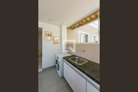 Apartamento para alugar com 140m², 3 quartos e 2 vagas Apartamento para alugar com 140m², 3 quartos e 2 vagasLavanderia