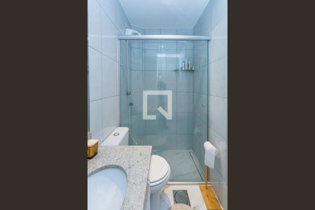 Apartamento para alugar com 140m², 3 quartos e 2 vagas Apartamento para alugar com 140m², 3 quartos e 2 vagasPiso superior Banheiro Social 2