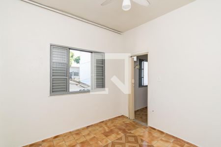 Sala de casa para alugar com 1 quarto, 49m² em Penha Circular, Rio de Janeiro