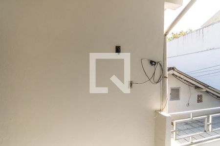 Vista da Cozinha de casa para alugar com 1 quarto, 49m² em Penha Circular, Rio de Janeiro
