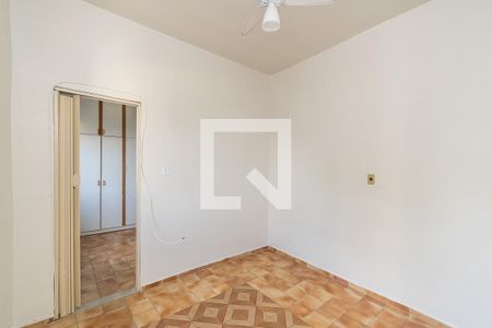 Sala de casa para alugar com 1 quarto, 49m² em Penha Circular, Rio de Janeiro