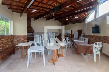 Apartamento à venda com 75m², 2 quartos e 1 vagaÁrea comum - Churrasqueira