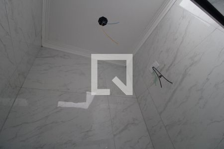 Casa à venda com 108m², 3 quartos e 2 vagasBanheiro da suíte