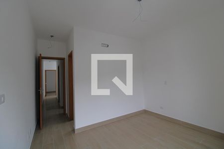 Casa à venda com 108m², 3 quartos e 2 vagasSuíte