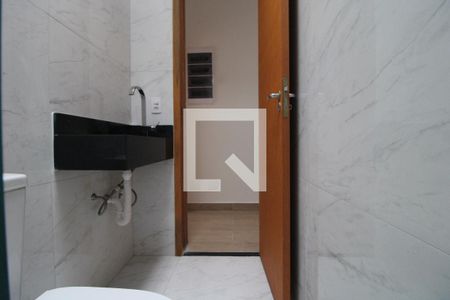 Casa à venda com 108m², 3 quartos e 2 vagasBanheiro da suíte