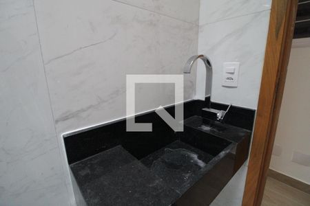 Casa à venda com 108m², 3 quartos e 2 vagasBanheiro da suíte