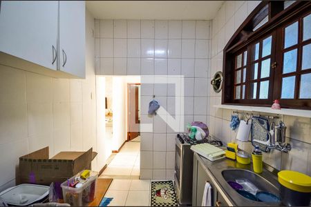 Casa à venda com 152m², 3 quartos e sem vaga Casa à venda com 152m², 3 quartos e sem vagaCozinha