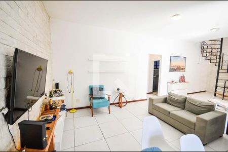 Sala de casa à venda com 3 quartos, 152m² em Vila Isabel, Rio de Janeiro