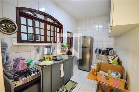 Casa à venda com 152m², 3 quartos e sem vaga Casa à venda com 152m², 3 quartos e sem vagaCozinha