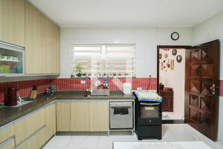 Casa à venda com 161m², 3 quartos e 2 vagasCozinha