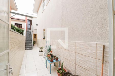 Casa à venda com 161m², 3 quartos e 2 vagasEntrada Lateral