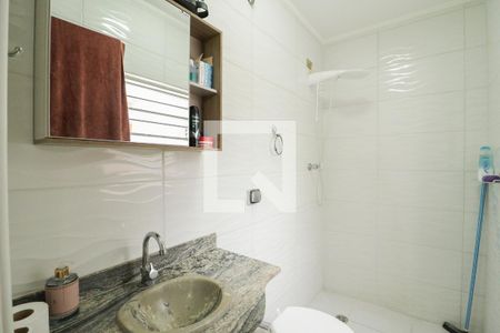 Casa à venda com 161m², 3 quartos e 2 vagasEdícula - Banheiro 