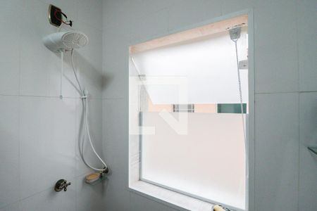 Casa à venda com 161m², 3 quartos e 2 vagasBanheiro 1