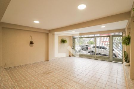 Casa à venda com 161m², 3 quartos e 2 vagasGaragem