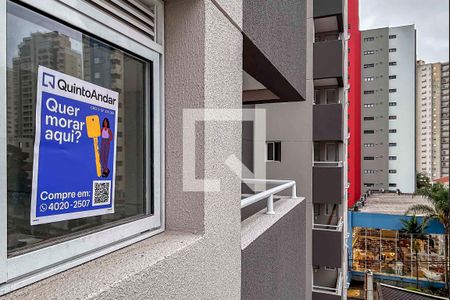 Apartamento à venda com 60m², 2 quartos e 1 vaga Apartamento à venda com 60m², 2 quartos e 1 vagaPlaca instalada no imóvel