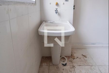 Apartamento à venda com 60m², 2 quartos e 1 vaga Apartamento à venda com 60m², 2 quartos e 1 vagaCozinha e Área de Serviço