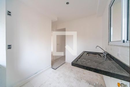 Apartamento à venda com 60m², 2 quartos e 1 vaga Apartamento à venda com 60m², 2 quartos e 1 vagaCozinha e Área de Serviço