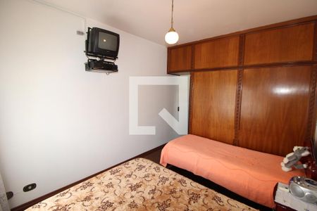 Apartamento à venda com 120m², 3 quartos e 4 vagasQuarto 2