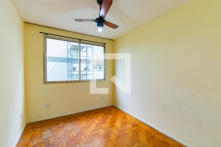 Quarto 1 de apartamento para alugar com 2 quartos, 63m² em Marechal Rondon, Canoas