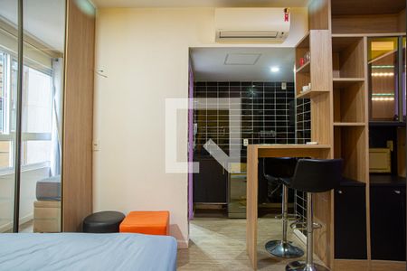 Sala/Quarto de kitnet/studio para alugar com 1 quarto, 27m² em Consolação, São Paulo