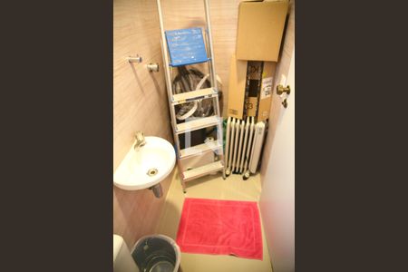 Apartamento para alugar com 230m², 4 quartos e 3 vagasBanheiro de serviço