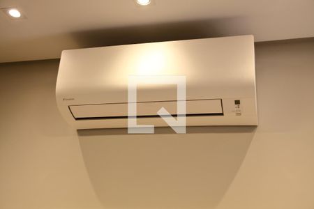 Apartamento para alugar com 230m², 4 quartos e 3 vagasQuarto 2/ Escritório - Detalhe