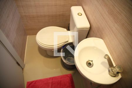 Apartamento para alugar com 230m², 4 quartos e 3 vagasBanheiro de serviço