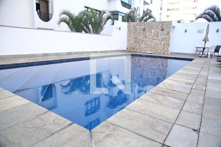Apartamento para alugar com 230m², 4 quartos e 3 vagasÁrea comum - Piscina