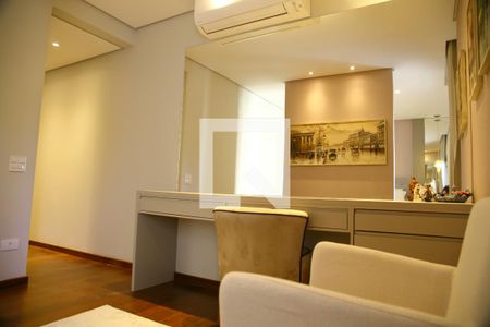 Apartamento para alugar com 230m², 4 quartos e 3 vagasSuíte 1