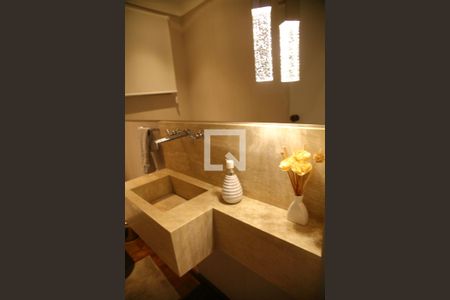 Apartamento para alugar com 230m², 4 quartos e 3 vagasLavabo