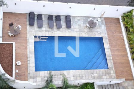 Apartamento para alugar com 230m², 4 quartos e 3 vagasÁrea comum - Piscina