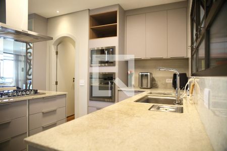 Apartamento para alugar com 230m², 4 quartos e 3 vagasCozinha