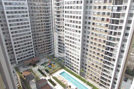 Varanda - vista de apartamento para alugar com 2 quartos, 45m² em Butantã, São Paulo