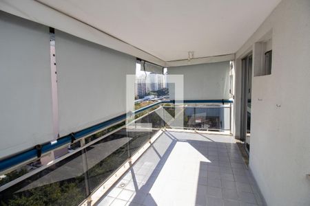 Apartamento à venda com 82m², 2 quartos e 1 vagaVaranda