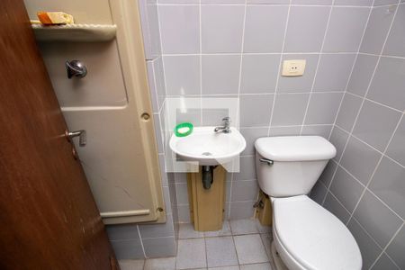 Apartamento à venda com 82m², 2 quartos e 1 vagaBanheiro de serviço