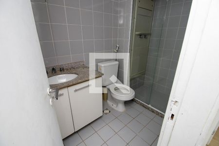 Apartamento à venda com 82m², 2 quartos e 1 vagaBanheiro social