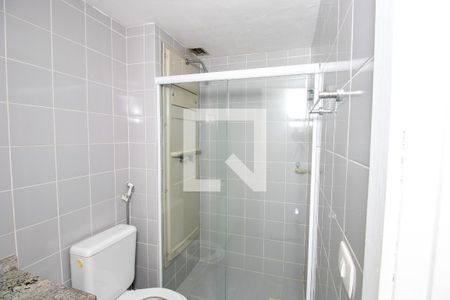 Apartamento à venda com 82m², 2 quartos e 1 vagaBanheiro social