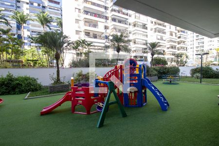 Apartamento à venda com 82m², 2 quartos e 1 vagaÁrea comum - Playground